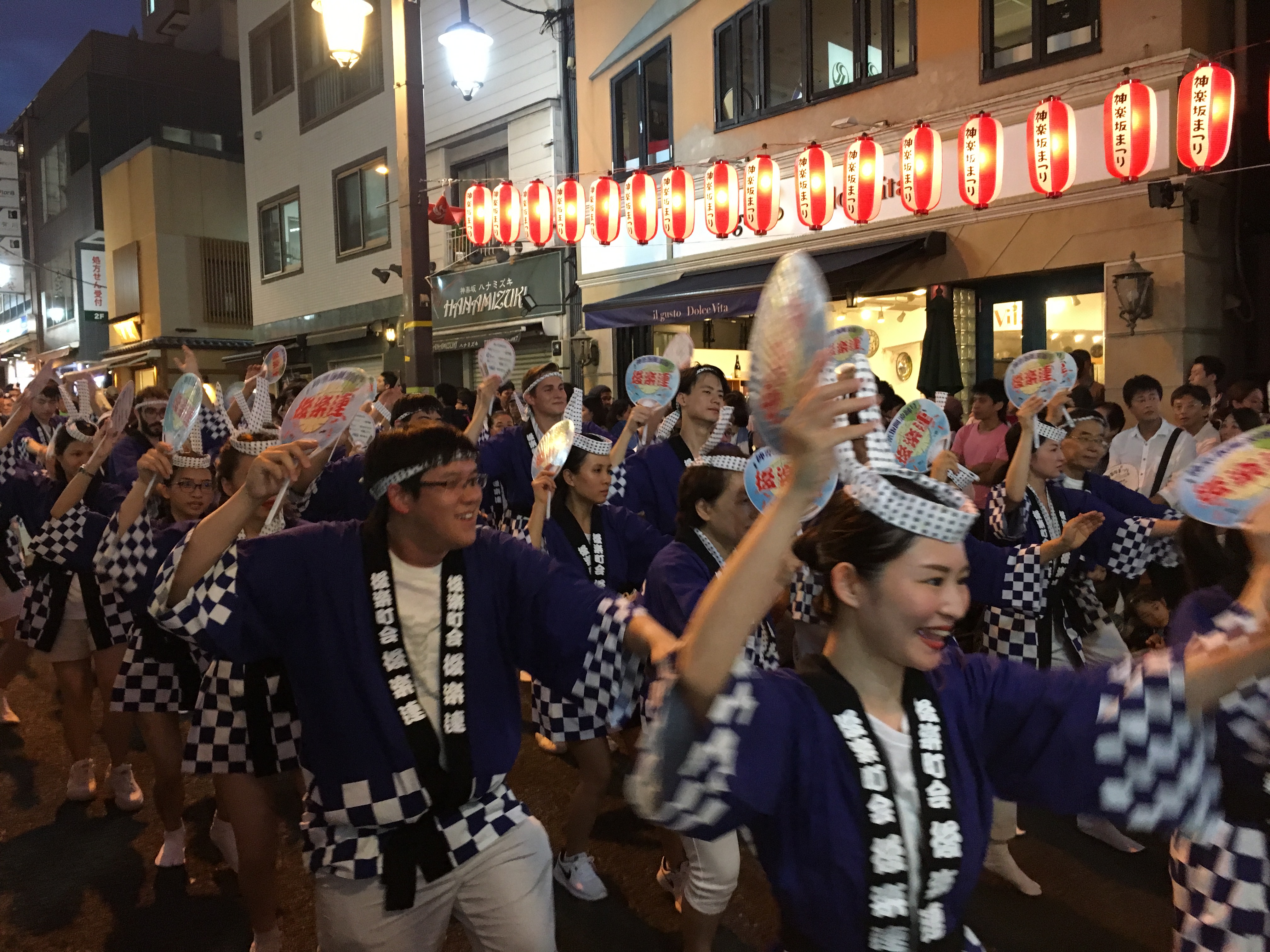 2018年神楽坂まつりの阿波踊りに参加しました